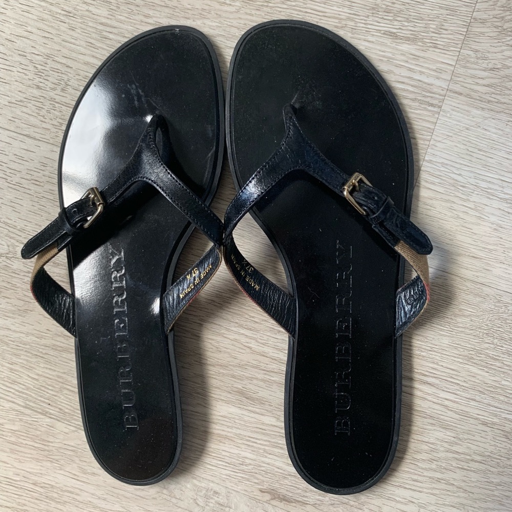 Burberry Leather Black housecheck Masieflat thong